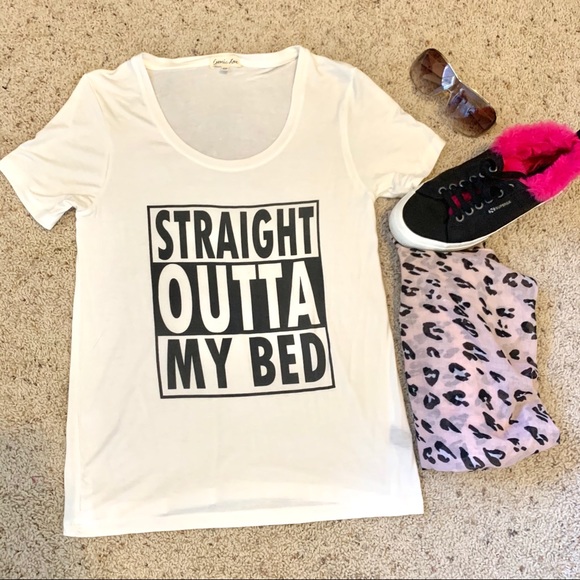 comic love Tops - Straight Out of My Bed T-Shirt